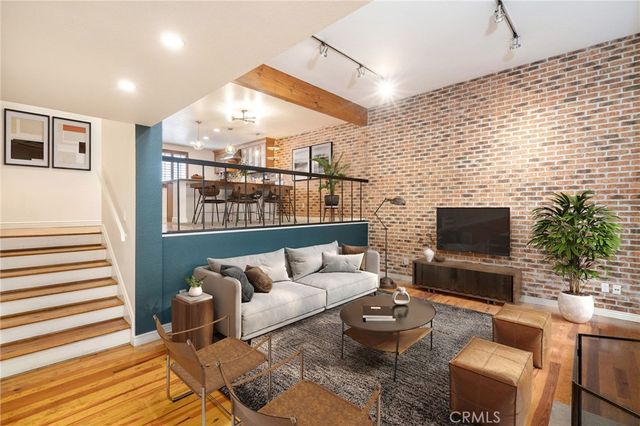 $945,000 | 4233 West Sarah Street, Unit 27 | Mcneil