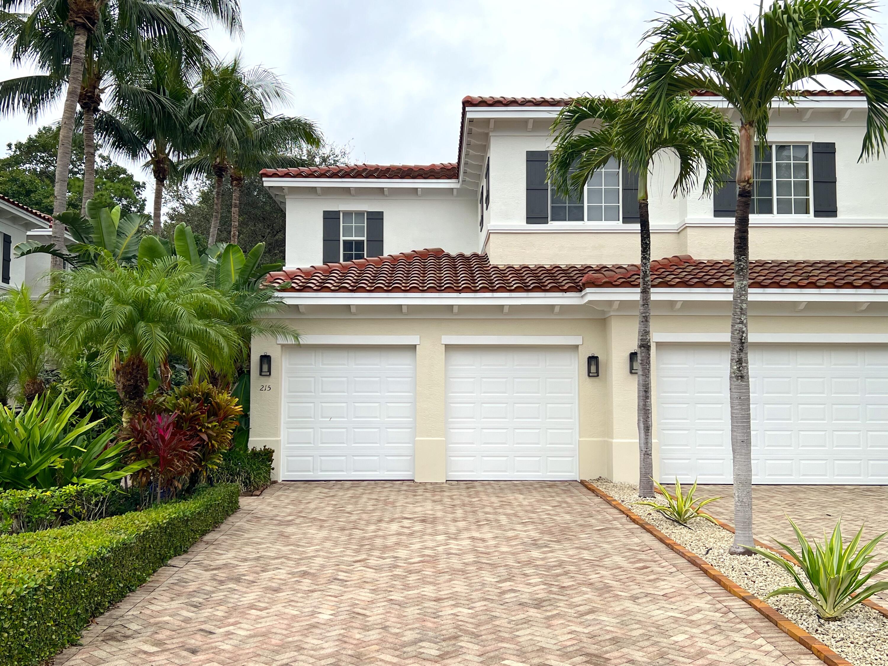 a front view of house with yard