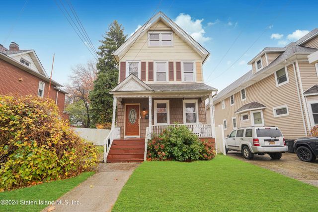 $699,000 | 658 Delafield Avenue | West Brighton