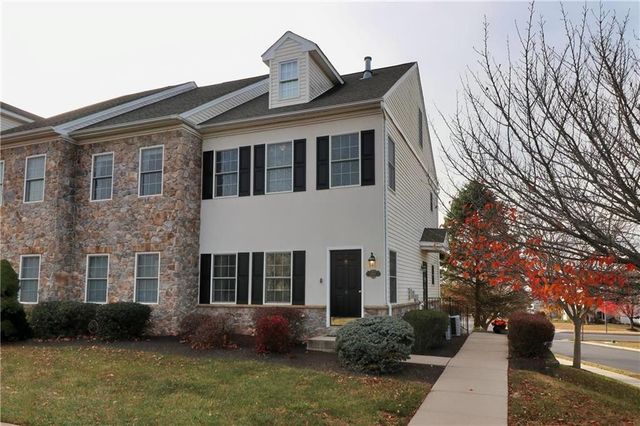 $280,000 | 1812 Merlot Drive, Unit D | Bethlehem Township - Northampton County