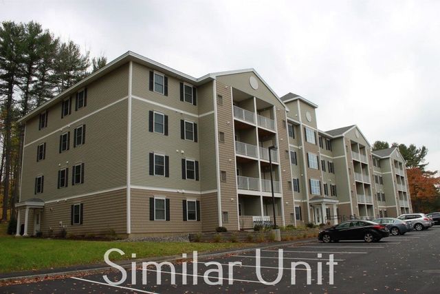 $2,140 | 65 Provencal Road, Unit 402 | Laconia