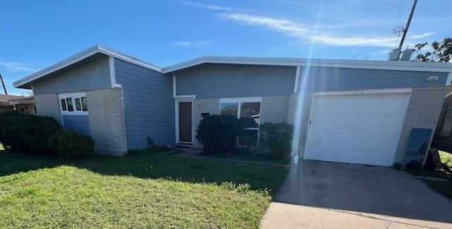 $2,900 | 213 Mackeral Street | Lindale