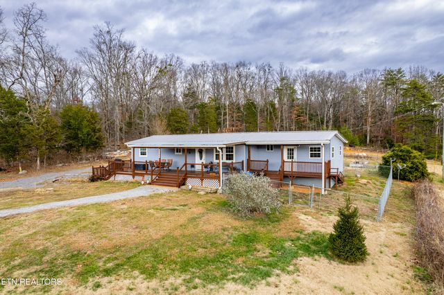 $298,000 | 1744 Tom McCall Road