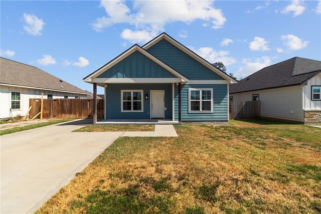 $219,900 | 1204 Military Drive | Bryan