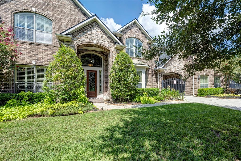 Welcome to 9051 Forest Cliff Court, nestled in the picturesque community of Crighton Woods!