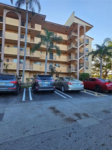 $1,900 | 3955 North Nob Hill Road, Unit 103 | Welleby