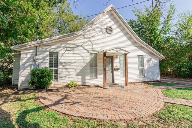 $165,000 | 305 East 2nd N Street | Kaufman