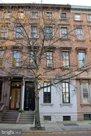 $1,895 | 1510 Pine Street | Rittenhouse Square