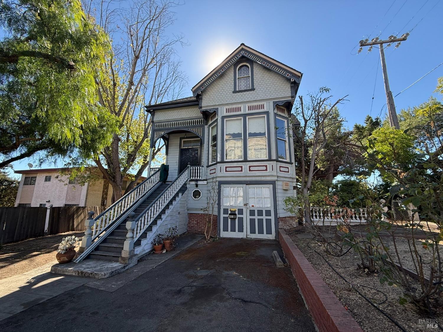 a front view of a house with garage