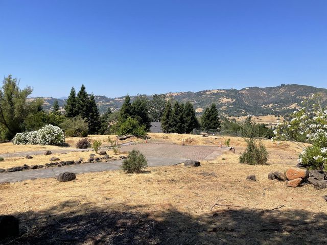 $700,000 | 173 Meadowcroft Way | Santa Rosa Northeast