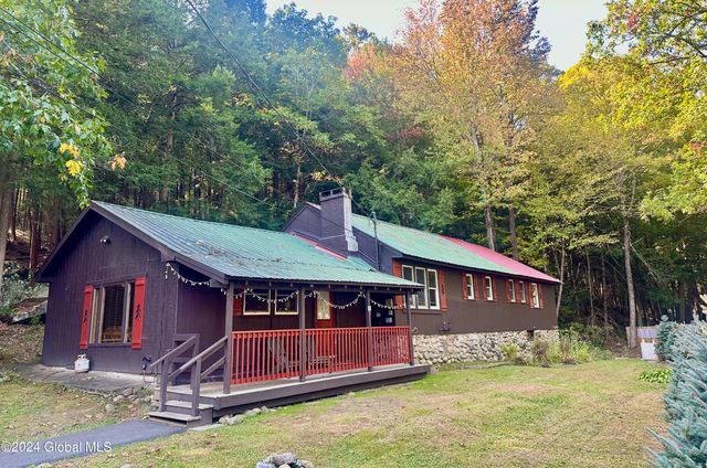 $3,000 | 9 Adirondack Memories Lane | Lake Luzerne