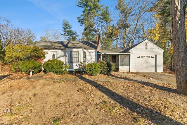 $399,900 | 66 Circle Drive | Wrentham