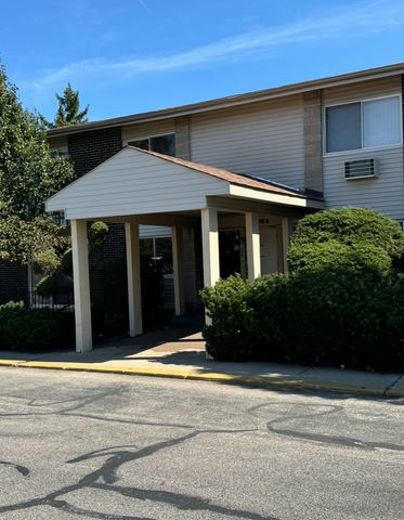 $185,000 | 8884 Steven Drive, Unit 2B | Maine Township - Cook County