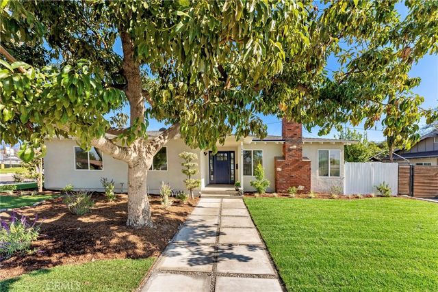 $1,025,000 | 1600 South Danehurst Avenue | Glendora