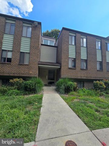 $1,400 | 1809 Snow Meadow Lane, Unit T1 | Pikesville