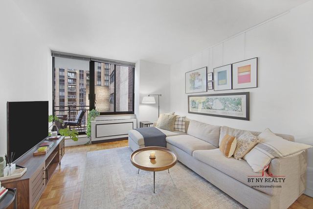 $780,000 | 1991 Broadway, Unit 4A | Upper West Side