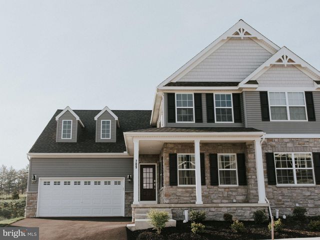 $599,990 | 709 Kincaid Avenue | Manheim Township - Lancaster County