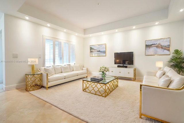 $1,995,000 | 1415 Sunset Harbour Drive, Unit 203 | Sunset Harbour