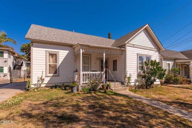 $525,000 | 221 North 7th Street | Downtown Santa Paula