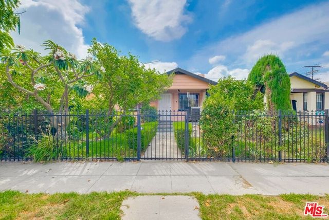 $499,000 | 1448 West 60th Place | Los Angeles Southwest