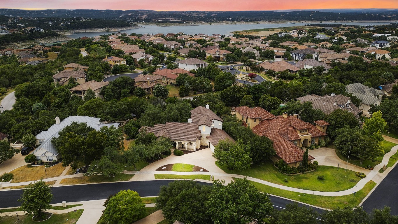 Gated luxury enclave, Estates of Lakeway, is directly adjacent to Rough Hollow with close proximity to Lake Travis and a plethora of community amenities within walking distance