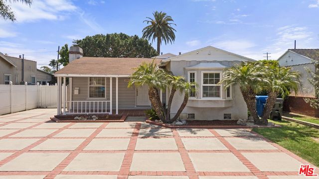 $1,439,000 | 3611 Sawtelle Boulevard | Mar Vista