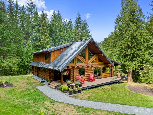 $1,399,000 | 9525 300th Place Southeast