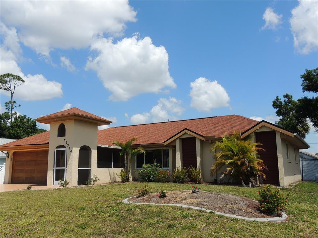 a front view of house with yard