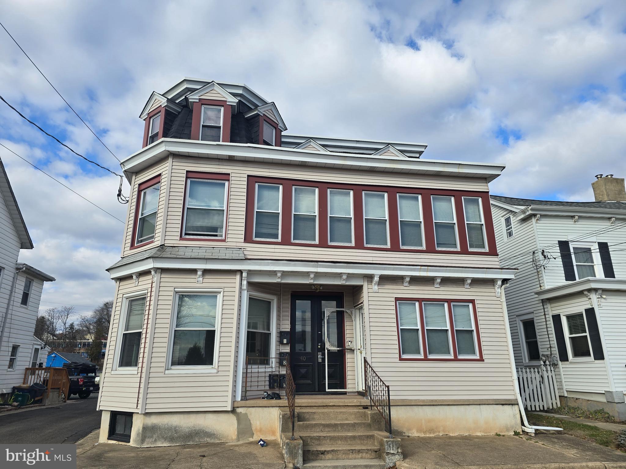 a front view of a residential apartment building