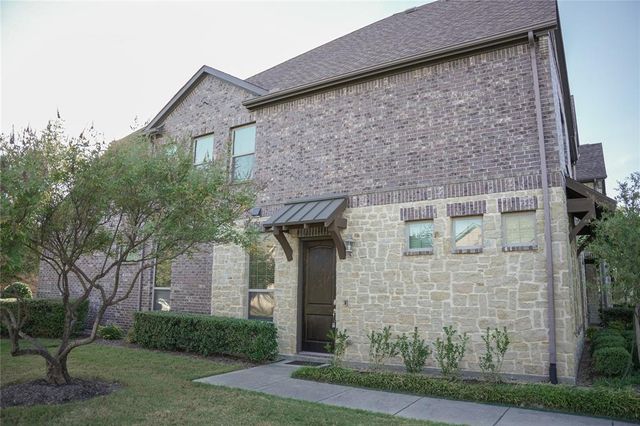 $3,000 | 2400 Holt Drive, Unit D | Northeast Carrollton