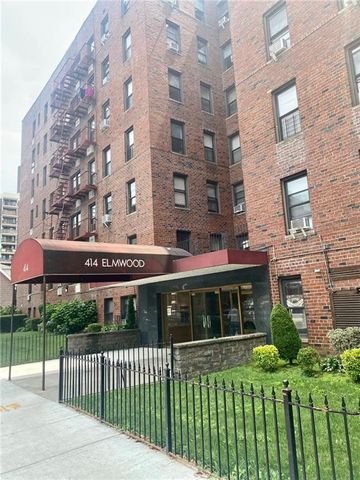 $289,000 | 414 Elmwood Avenue, Unit 3A | Midwood