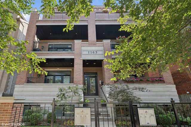 $1,075,000 | 1165 West Eddy Street, Unit 1W | Lake View