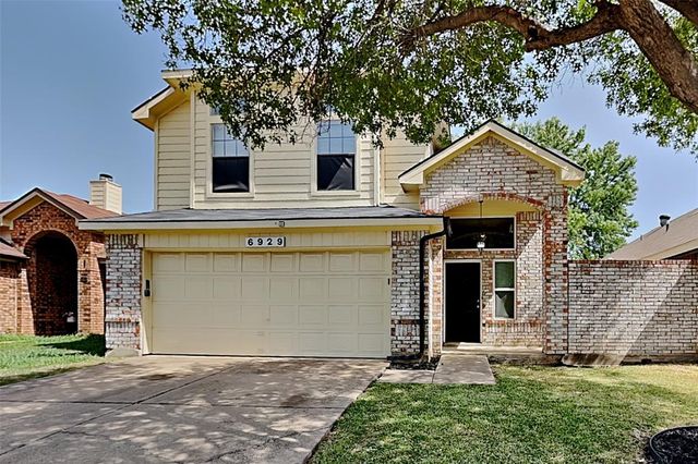 $299,000 | 6929 Brixham Drive | North Richland Hills