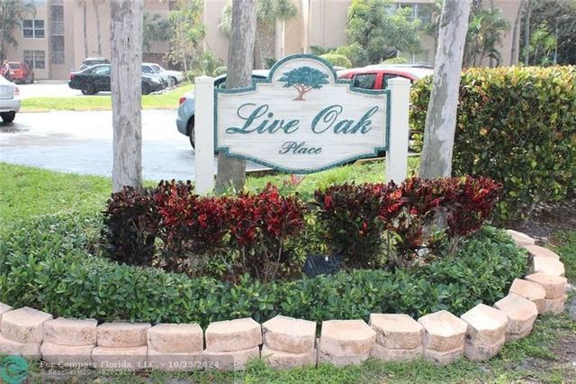 $360,000 | 9441 Live Oak Place, Unit 101 | Pine Island Ridge