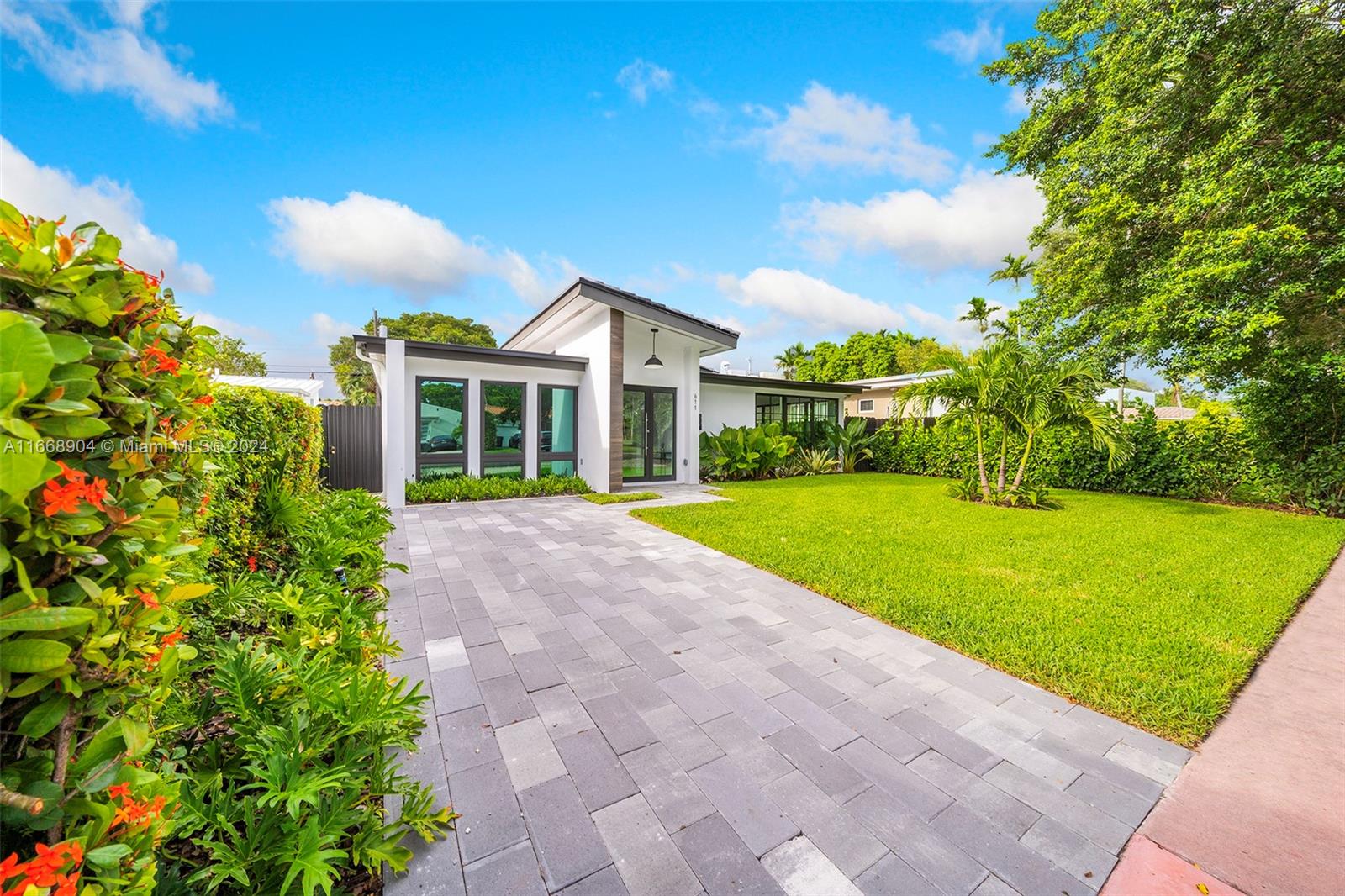 a view of house with garden