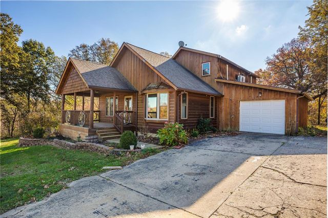 $420,000 | 6382 Moro Road | Fort Russell Township - Madison County