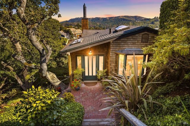 $1,988,000 | 1081 West California Avenue | Marin Terrace