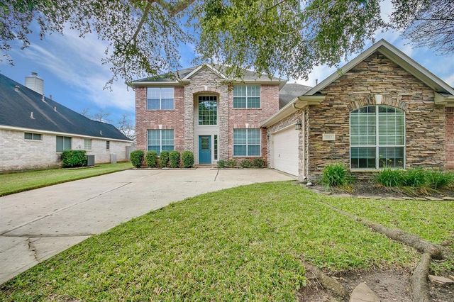 $448,675 | 2011 Spreading Bough Lane | Pecan Grove