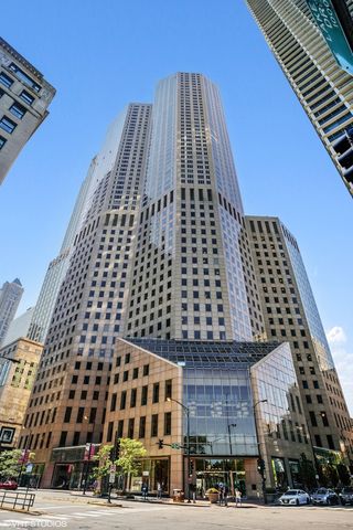 $995,000 | 950 North Michigan Avenue, Unit 2203 | One Magnificent Mile