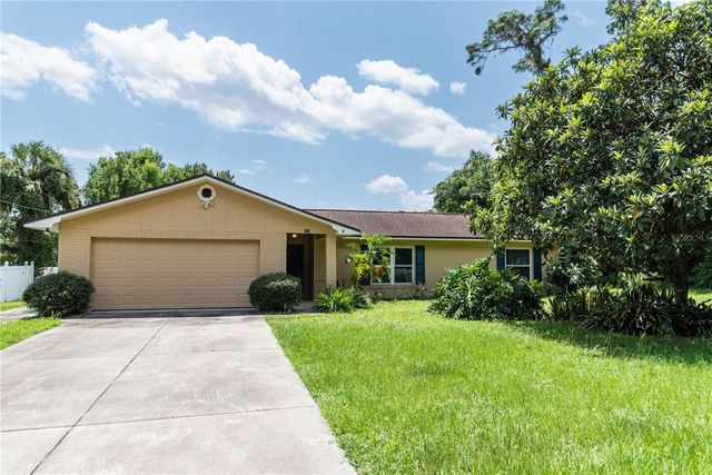 $344,900 | 278 Huntington Drive | Country Club Estates