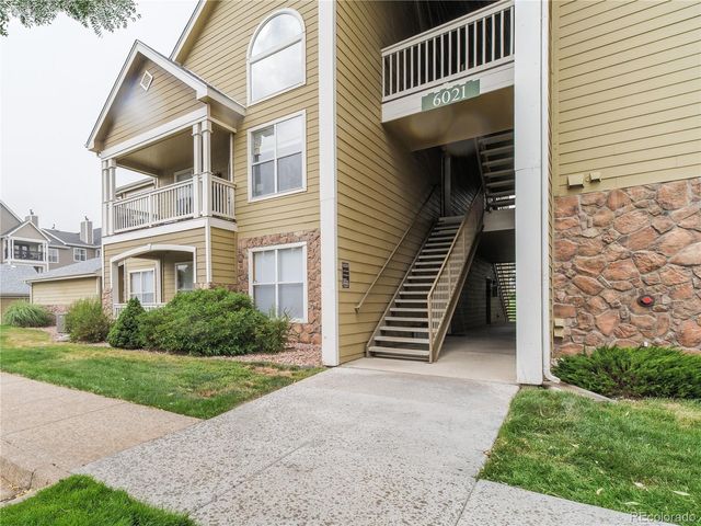 $344,475 | 6021 Castlegate Drive West, Unit E11 | Castle Rock