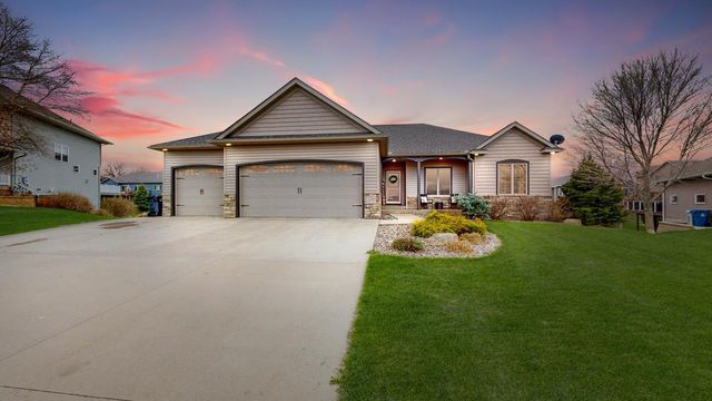 $529,900 | 1208 Wynnsong Court Northwest | Byron