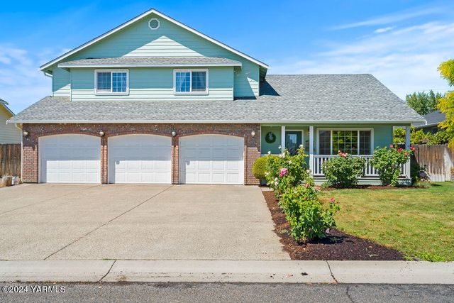 $485,000 | 8 North 95th Place | Yakima