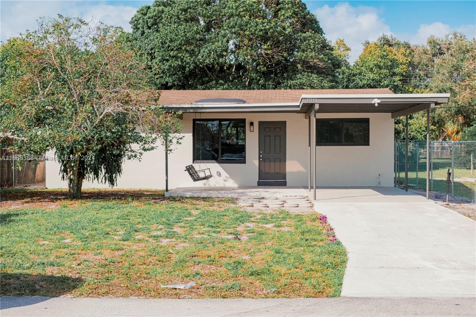 a view front of house with yard