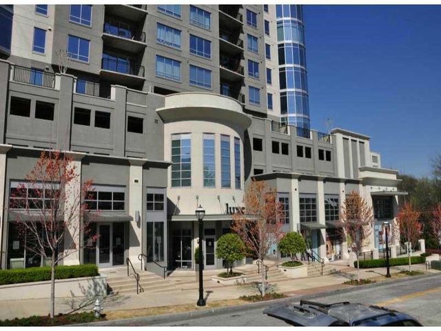 $889,000 | 222 12th Street Northeast, Unit 1902 | Luxe