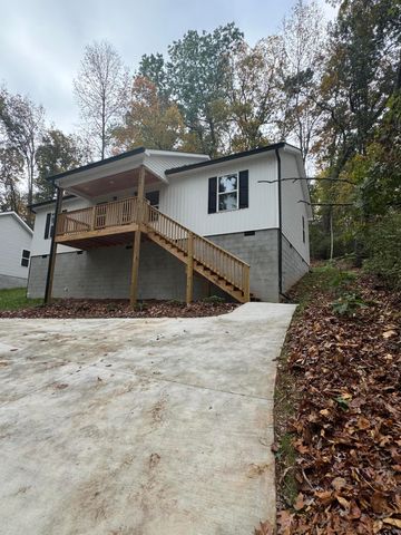 $1,950 | 3614 Parkway Drive | East Chattanooga