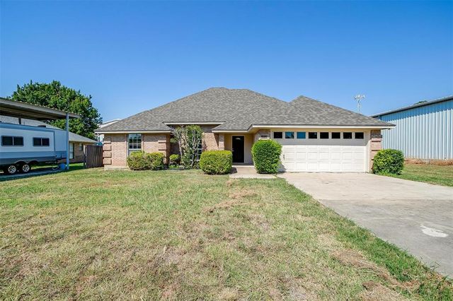 $330,000 | 3812 Linklea Drive | Far West Fort Worth