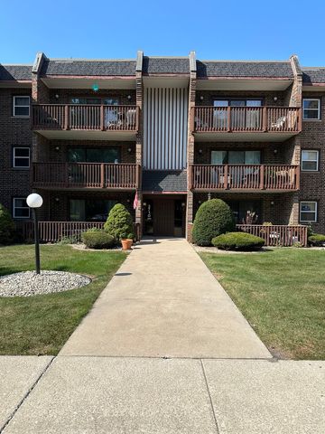 $134,900 | 3710 215th Street, Unit 103 | Matteson