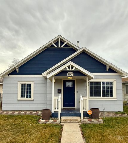 $349,000 | 107 South Maple Street | University District