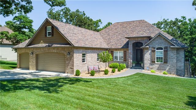 $639,900 | 124 Antler Point | Osage Township - Camden County